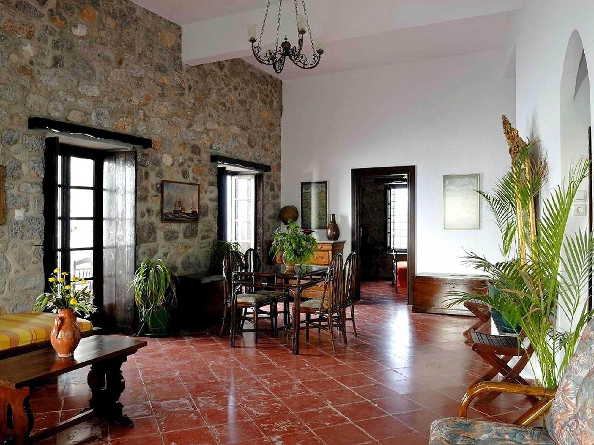 Villa Castello Đảo Hydra Ngoại thất bức ảnh
