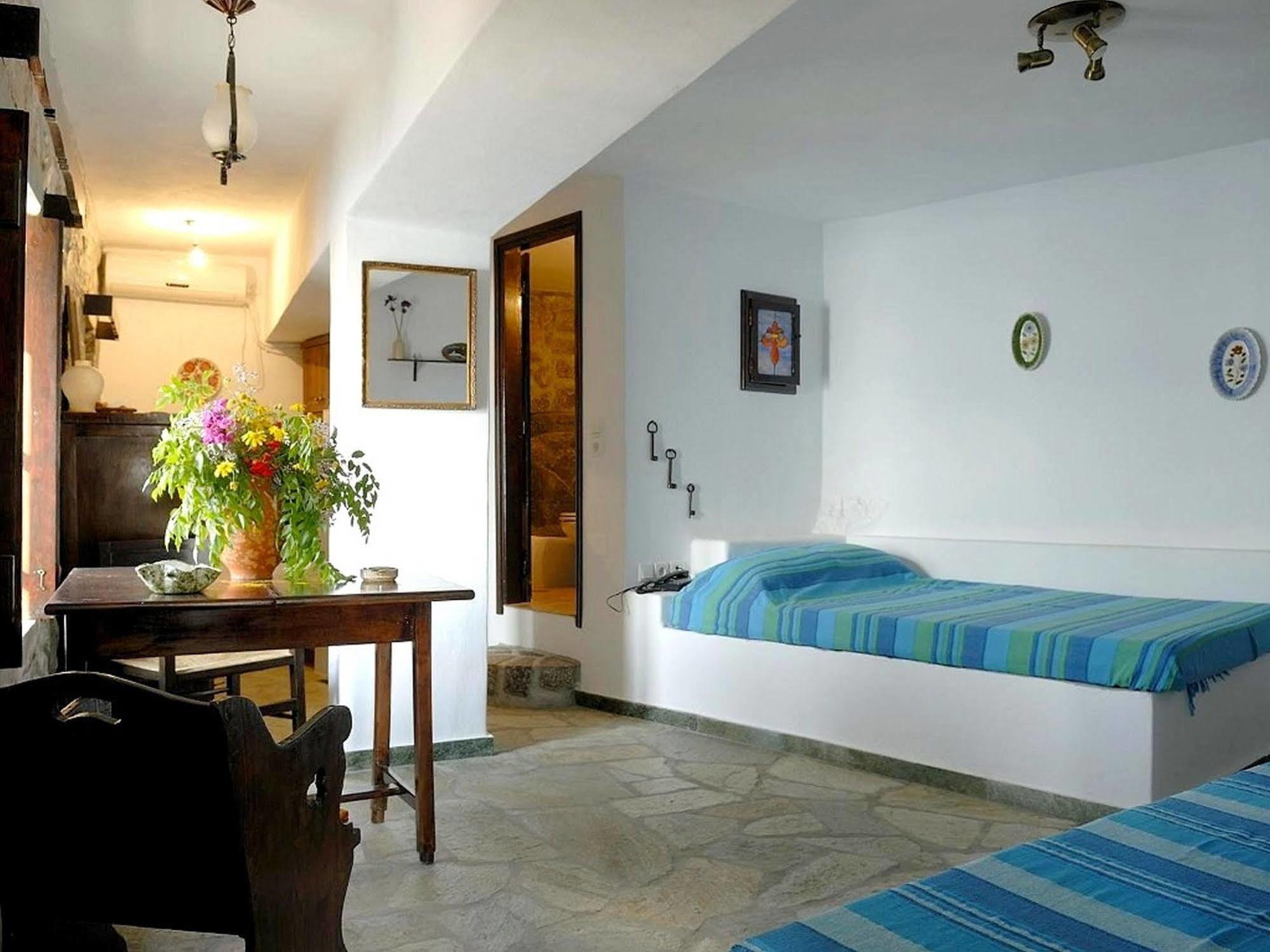 Villa Castello Đảo Hydra Ngoại thất bức ảnh