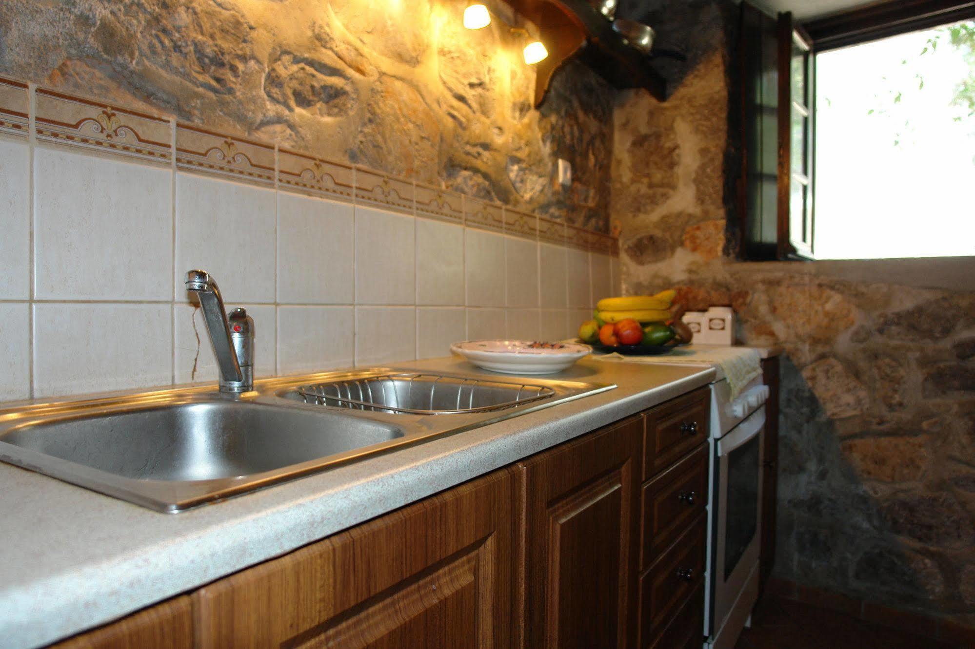 Villa Castello Đảo Hydra Ngoại thất bức ảnh
