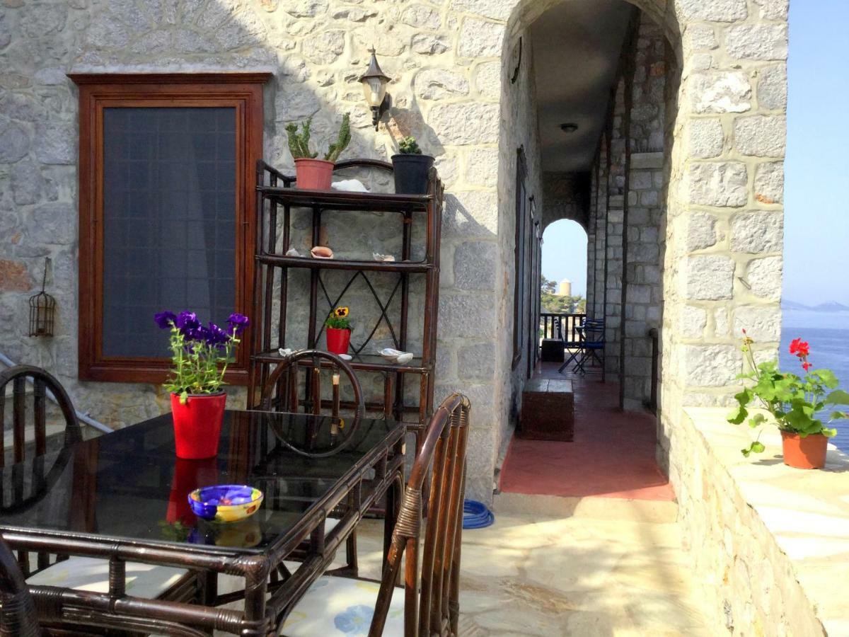 Villa Castello Đảo Hydra Ngoại thất bức ảnh